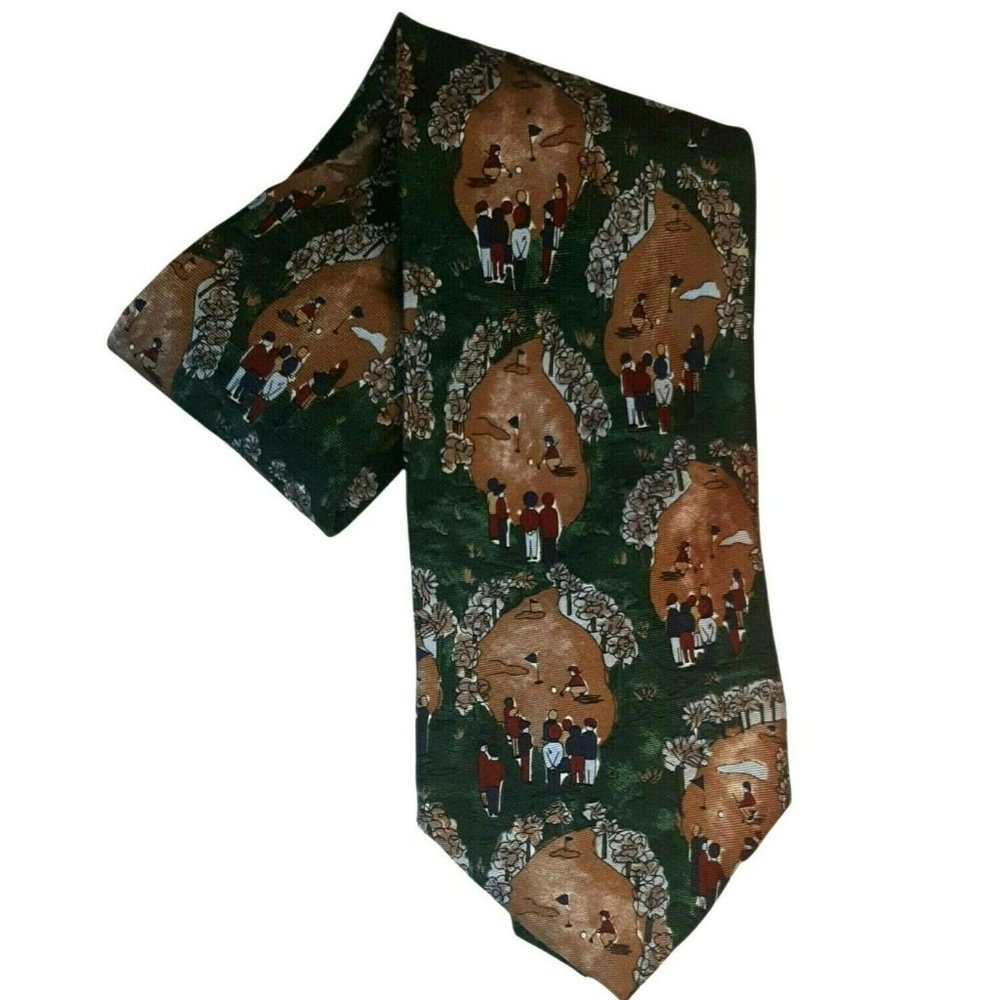 Pivot Rules Silk Golf Tie Putter Scene Green Background Tournament